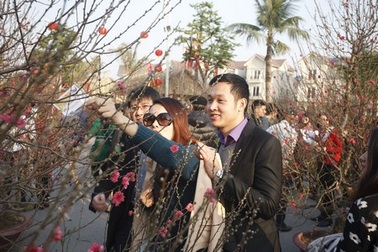 Tết Việt hứng khởi tại Hội chợ Xuân Vinhomes 2014