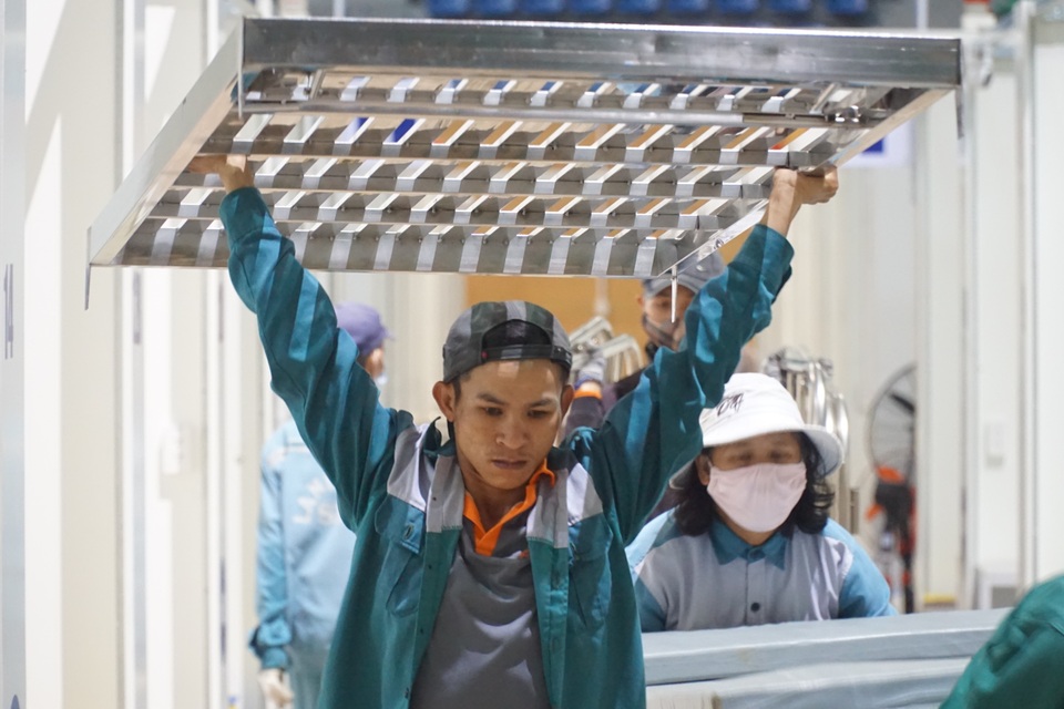 Đà Nẵng tháo dỡ bệnh viện dã chiến đưa ra Hải Dương phục vụ chống dịch - 7