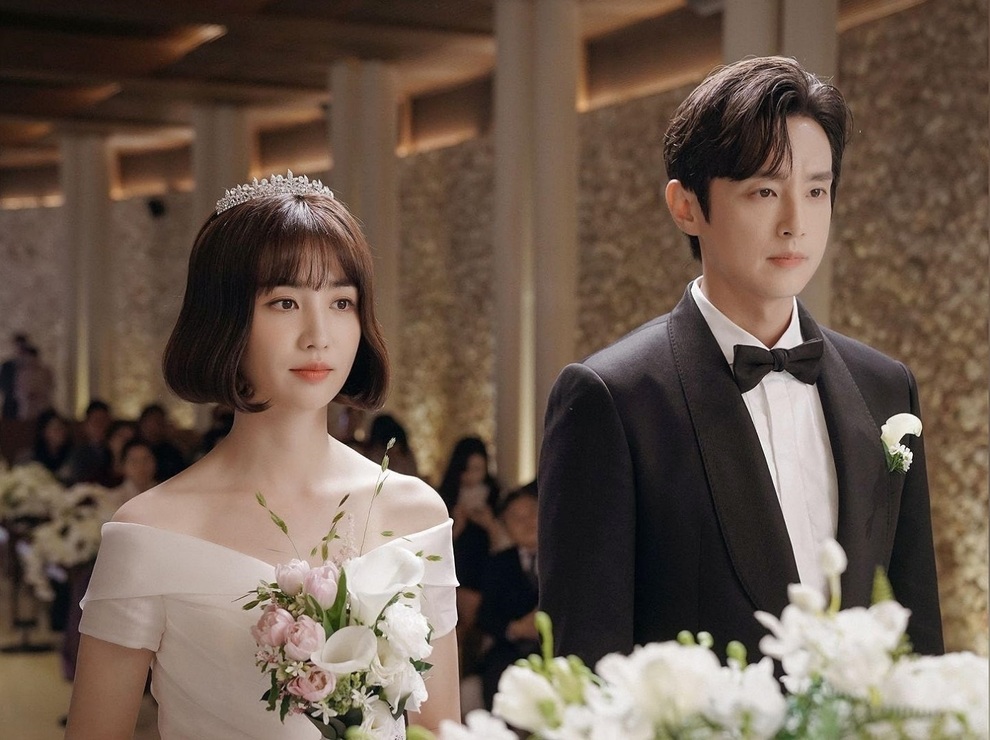 Tại lễ cưới, tôi kinh ngạc đến run người với thứ mẹ chồng trao cho em dâu - 1 Tại lễ cưới, tôi kinh ngạc đến run người với thứ mẹ chồng trao cho em dâu - 1