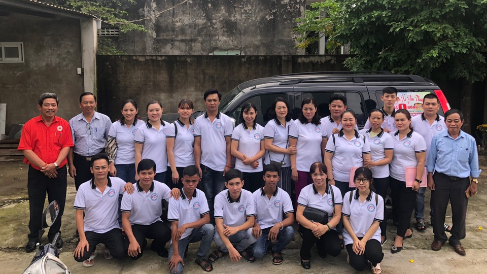 Người kết nối những giọt máu “nóng” - 3 Người kết nối những giọt máu “nóng” - 3