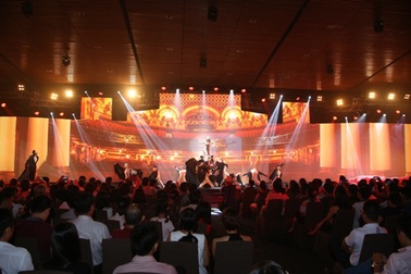 Hoành tráng sự kiện giải trí mãn nhãn người xem