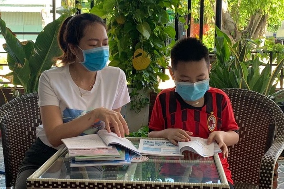 Bình Định: Học sinh dự Lễ khai giảng qua truyền hình - 2