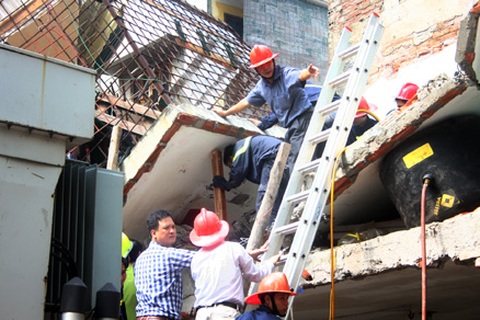 Lời kể của chiến sĩ cứu hộ trong vụ sập nhà vì nổ gas