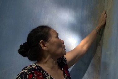 Người dân "mỏi mắt" đợi tiền đền bù nhà nứt do thi công quốc lộ 1 tại Phú Yên