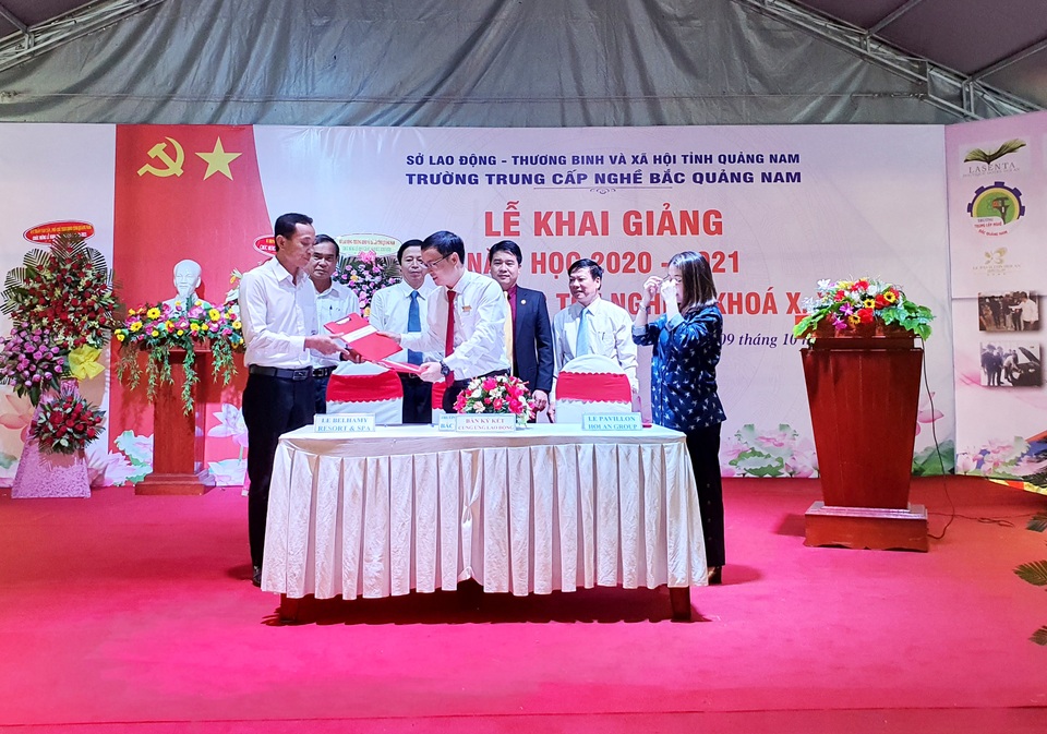 Quảng Nam: 80% sinh viên tốt nghiệp trường nghề có việc làm ngay - 2 Quảng Nam: 80% sinh viên tốt nghiệp trường nghề có việc làm ngay - 2