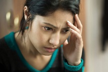 Nỗi day dứt của cô vợ trẻ bỏ chồng vì "anh chỉ biết nghe lời mẹ"