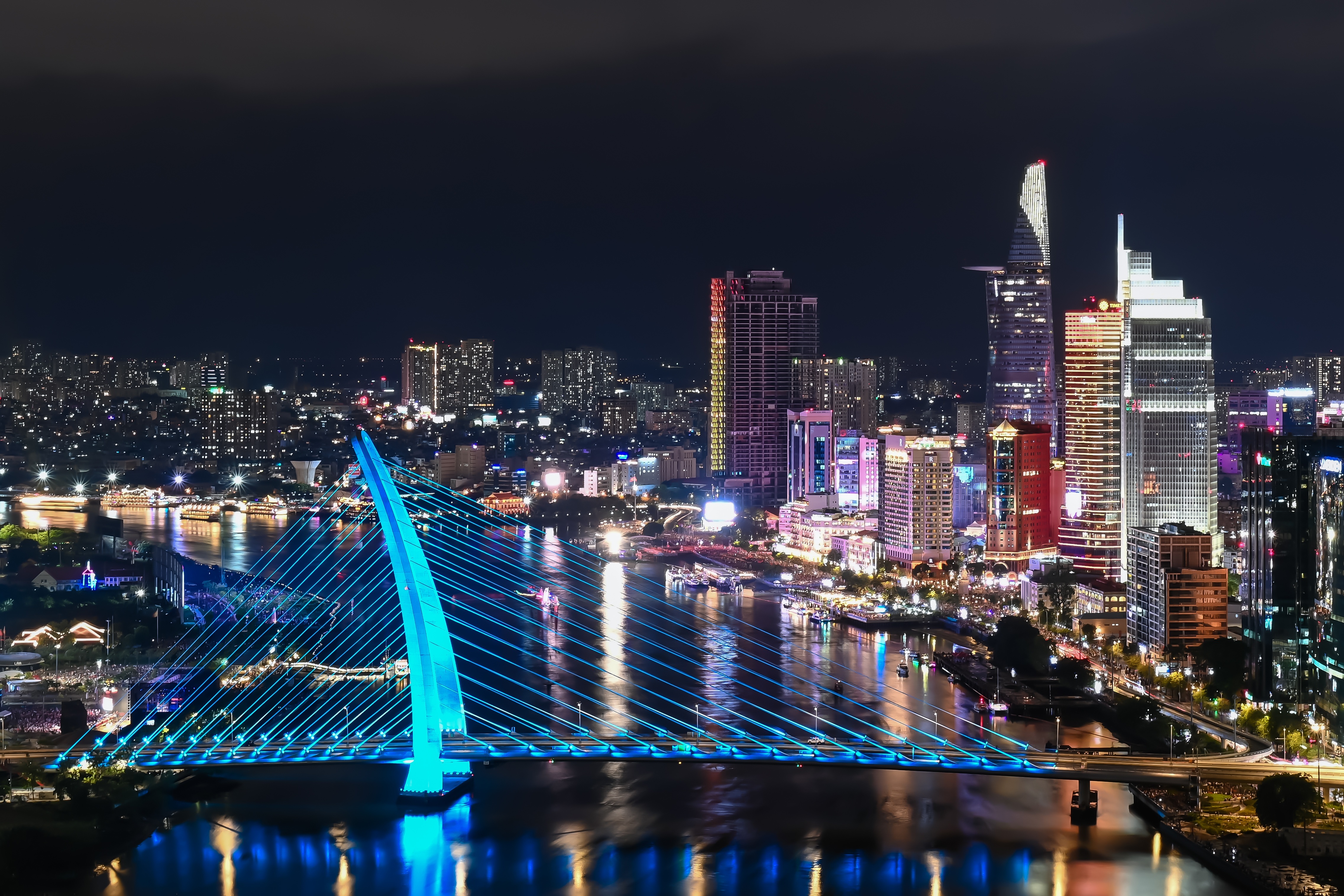 Nhiều tổ chức quốc tế nâng dự báo tăng trưởng GDP của Việt Nam - 1 Nhiều tổ chức quốc tế nâng dự báo tăng trưởng GDP của Việt Nam - 1