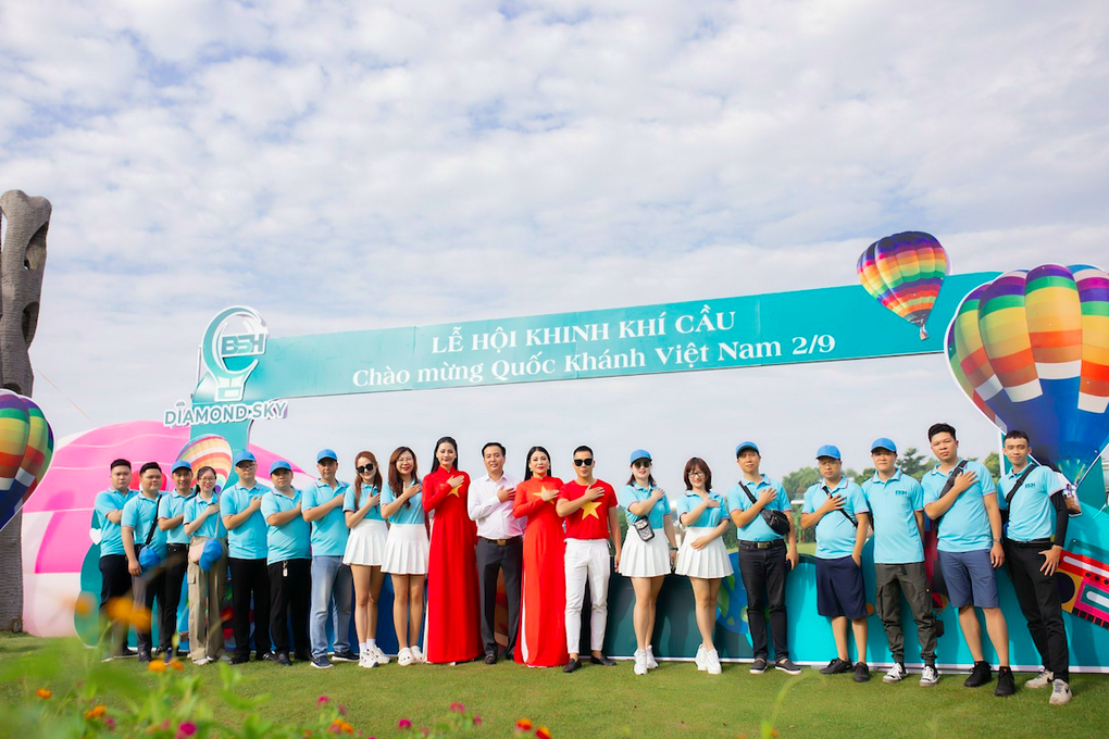 Bắc Sơn Holdings tổ chức Lễ hội khinh khí cầu tại Falamingo, Đại Lải - 1 Bắc Sơn Holdings tổ chức Lễ hội khinh khí cầu tại Falamingo, Đại Lải - 1
