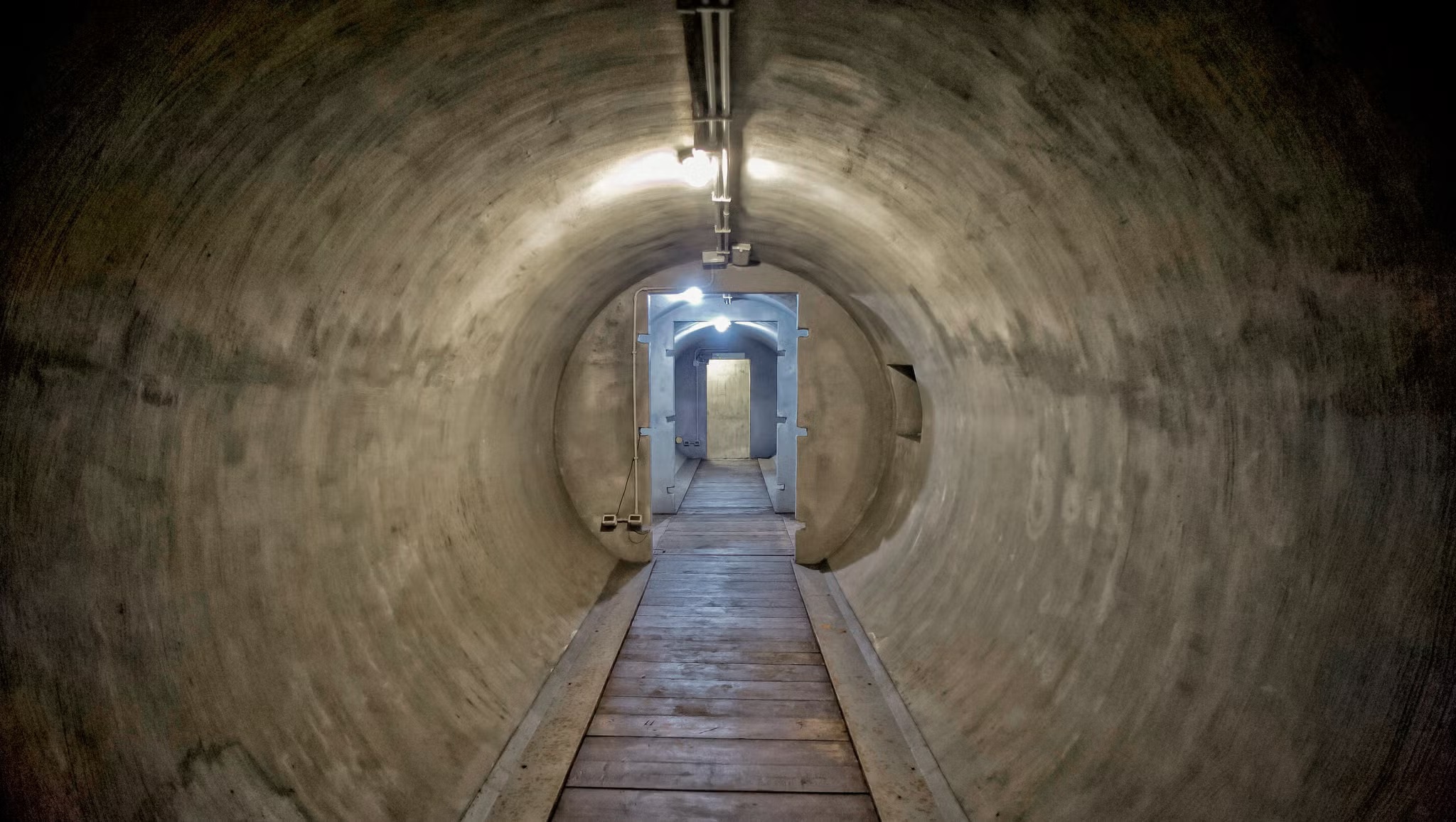 Bombes à béton ou bombes pénétrantes : une énigme dans la guerre moderne - 4 Bê tông đối đầu bom xuyên phá: Bài toán hóc búa trong chiến tranh hiện đại - 4