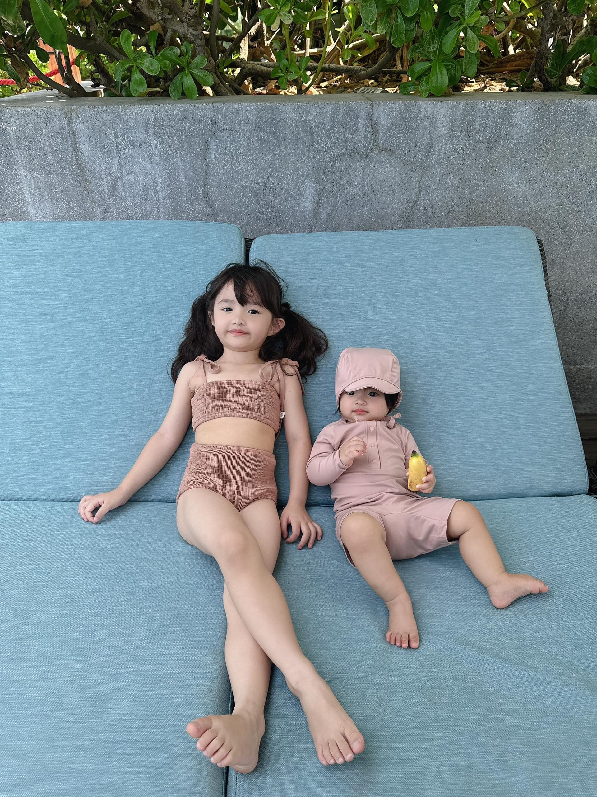 Đông Nhi - Ông Cao Thắng: 16 năm ngọt ngào, có 2 con vẫn như lúc mới yêu - 7 Đông Nhi - Ông Cao Thắng: 16 năm ngọt ngào, có 2 con vẫn như lúc mới yêu - 7