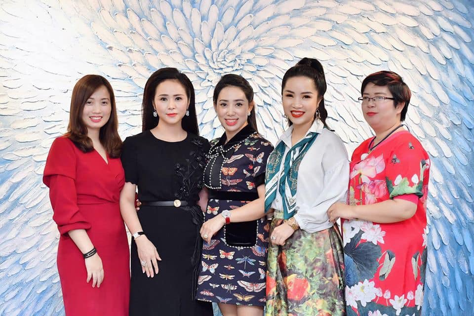 Happy Women Leader Network hội tụ “Giải mã bí mật của hạnh phúc” - 2 Happy Women Leader Network hội tụ “Giải mã bí mật của hạnh phúc” - 2