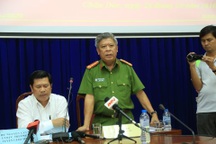 Vụ sát hại vợ, con trưởng Ban dân vận: Xác minh 19 viên đạn trên người nghi can