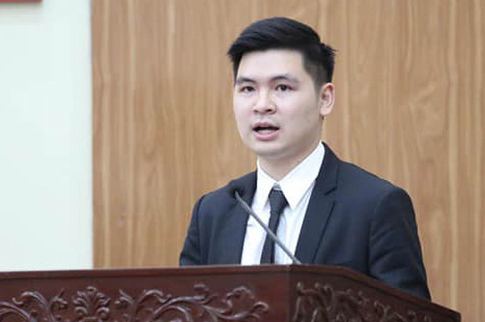 Bầu Hiển “dưới cơ” con trai trên bảng xếp hạng người giàu - 1 Bầu Hiển “dưới cơ” con trai trên bảng xếp hạng người giàu - 1