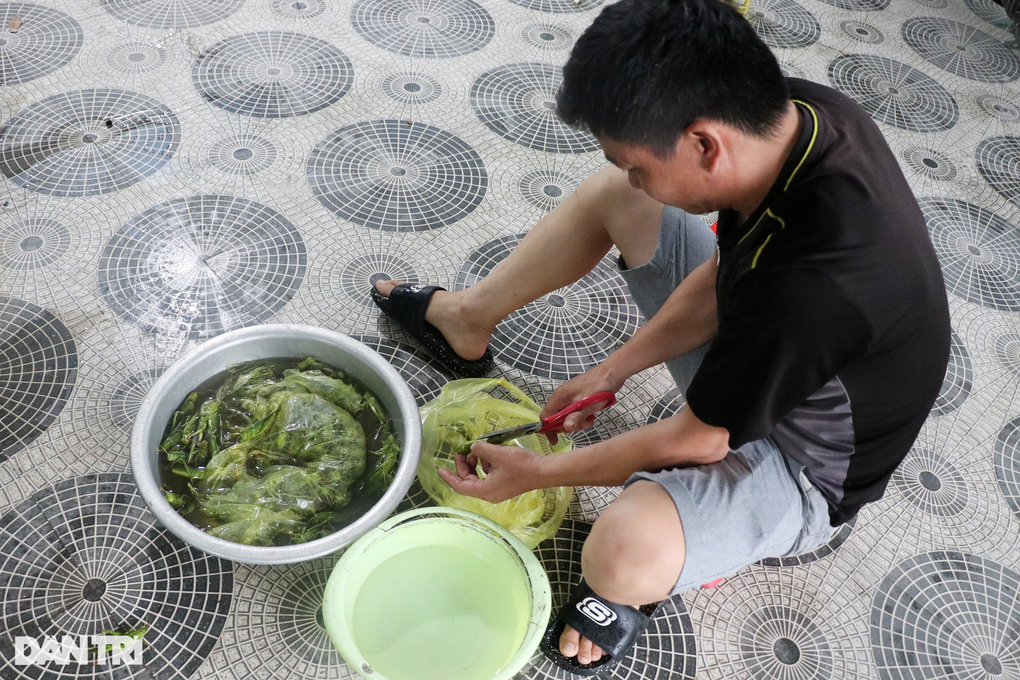 Độc lạ đặc sản tôm bay giá nửa triệu đồng/kg ngon nức tiếng ở Nghệ An - 2 Độc lạ đặc sản tôm bay giá nửa triệu đồng/kg ngon nức tiếng ở Nghệ An - 2