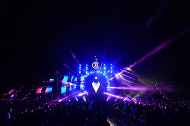 Nghệ sỹ tưng bừng hội ngộ trong đêm nhạc Sài thành