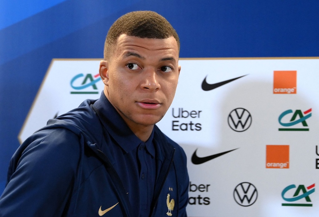 Kylian Mbappe đưa ra quyết định đẩy PSG vào tình thế khó xử - 1 Kylian Mbappe đưa ra quyết định đẩy PSG vào tình thế khó xử - 1