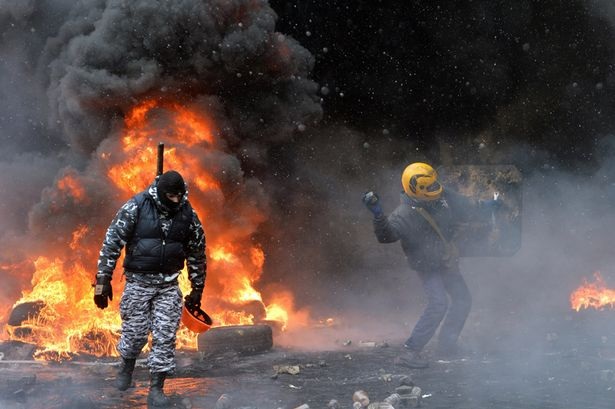 Ukraine: “Cái sảy nảy cái ung”