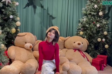 Quán cà phê Hà Nội chi 250 triệu đồng trang trí Noel kiểu Nhật hút khách