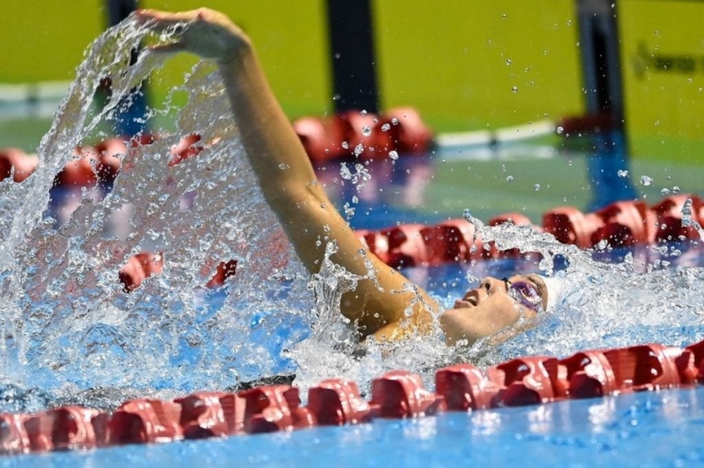 Bông hồng lai 17 tuổi xinh đẹp, phá vỡ kỷ lục SEA Games của Ánh Viên - 1 Bông hồng lai 17 tuổi xinh đẹp, phá vỡ kỷ lục SEA Games của Ánh Viên - 1