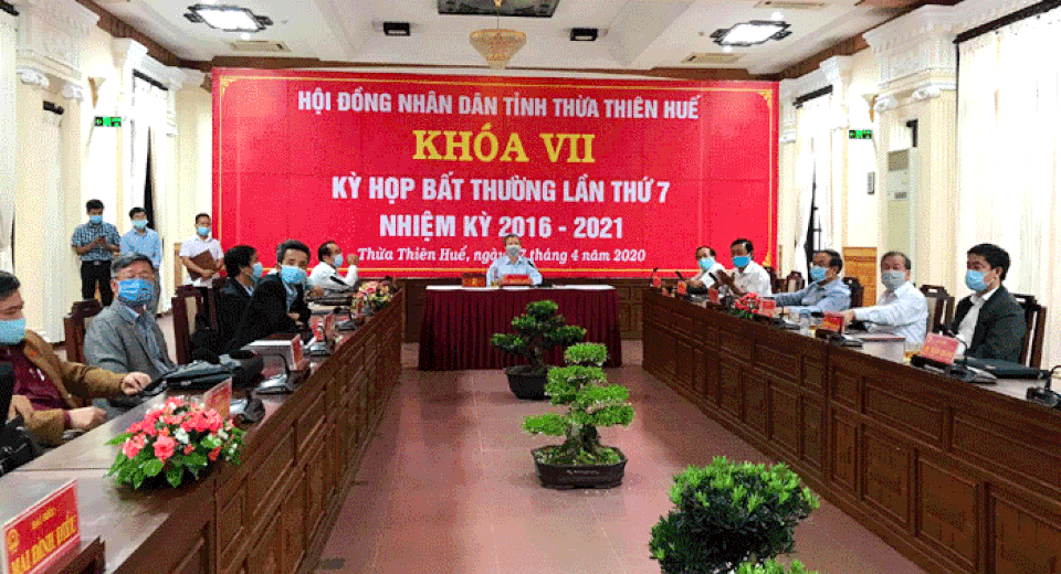 Những hình ảnh kỳ họp HĐND trực tuyến đầu tiên trong mùa dịch Covid-19 - 1 Những hình ảnh kỳ họp HĐND trực tuyến đầu tiên trong mùa dịch Covid-19 - 1