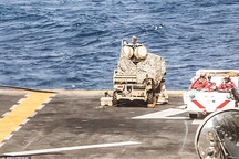 “Sát thủ diệt UAV” trên boong tàu chiến Mỹ nghi bắn rơi máy bay Iran