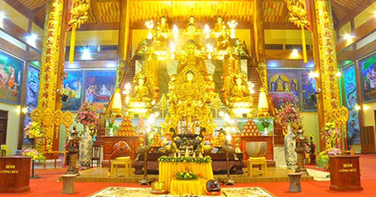 Chánh Điện Chùa Ba Vàng - Khám Phá Kiến Trúc, Tín Ngưỡng và Các Mẫu Văn Khấn