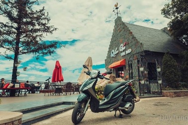 Piaggio Medley đột phá với công nghệ an toàn, tiện nghi