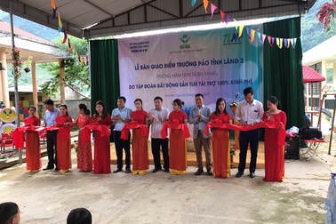 Tập đoàn Bất động sản TLM bàn giao điểm trường cho học sinh vùng cao Điện Biên