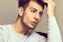 Nam thanh niên chụp 200 ảnh tự sướng mỗi ngày thu hút 5 vạn người theo dõi