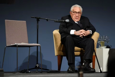 Cựu Ngoại trưởng Mỹ Henry Kissinger qua đời