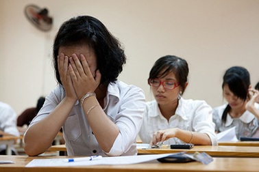 Nhiều áp lực khiến học sinh không cảm thấy hạnh phúc khi ở trường