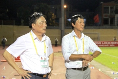 HLV Vũ Quang Bảo chia tay CLB Thanh Hóa sau 7 vòng đấu V-League 2019