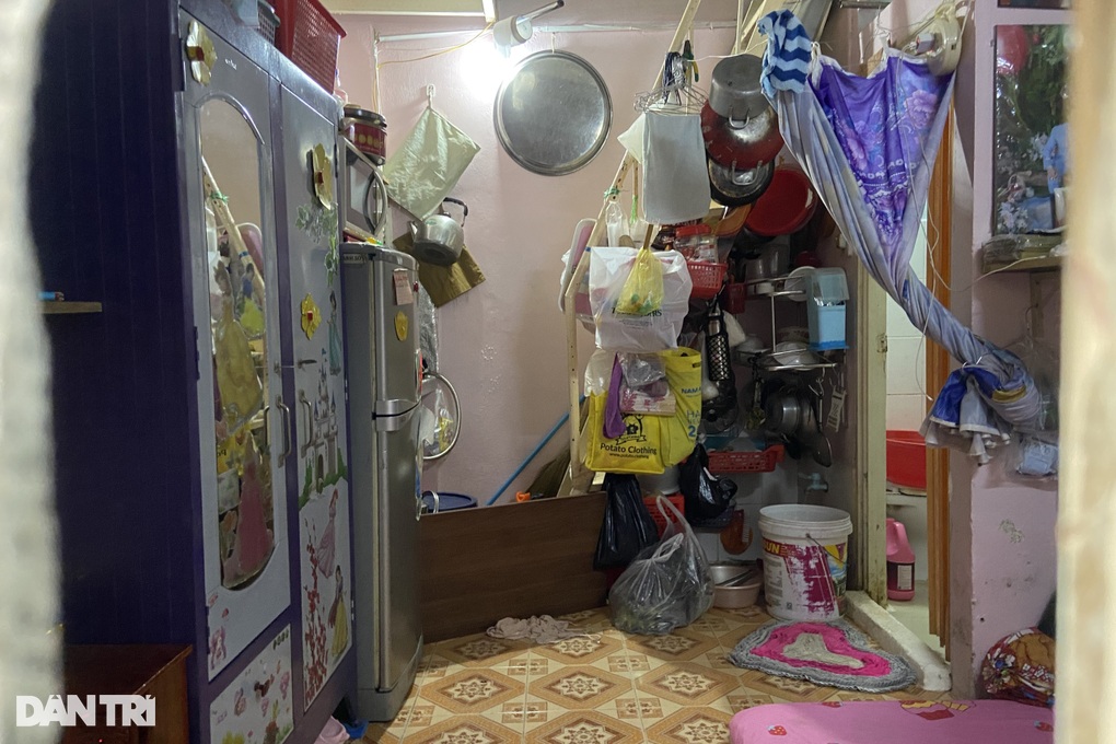 Hai vợ chồng cùng con gái tử vong trong phòng trọ ở TPHCM - 1 Hai vợ chồng cùng con gái tử vong trong phòng trọ ở TPHCM - 1