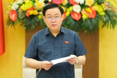 Chủ tịch Quốc hội: Cần bố trí ngân sách tăng lương trong năm 2023