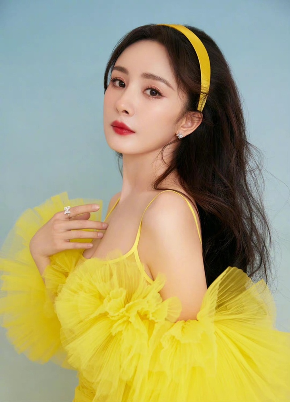 Dương Mịch: Tôi đủ giàu để không phải nương tựa vào ai - 1 Dương Mịch: Tôi đủ giàu để không phải nương tựa vào ai - 1