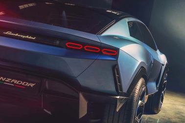Mẫu xe điện đầu tiên của Lamborghini có thể “chết yểu”, chuyển thành hybrid