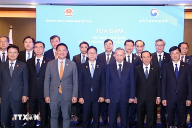Tổng Bí thư: Hợp tác khoa học công nghệ là một trụ cột quan trọng nâng tầm quan hệ Việt - Hàn