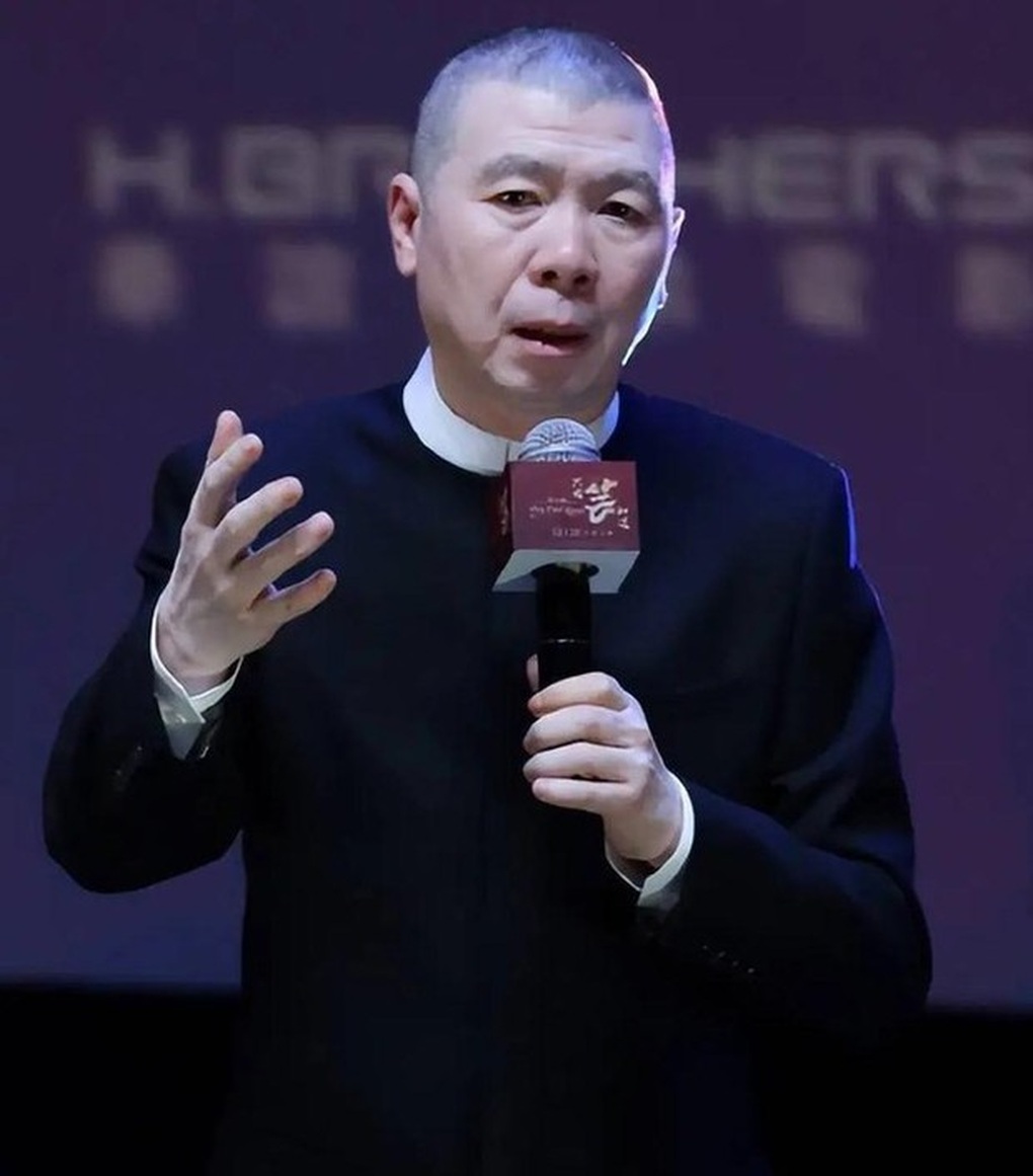 Khối tài sản của ông trùm showbiz Hoa ngữ tuyên bố tiền tiêu không hết - 4