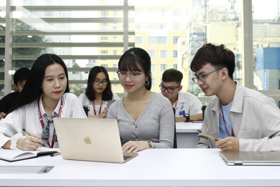 Trường ĐH Kinh tế TP.HCM đào tạo chương trình song ngành tích hợp - 1 Trường ĐH Kinh tế TP.HCM đào tạo chương trình song ngành tích hợp - 1
