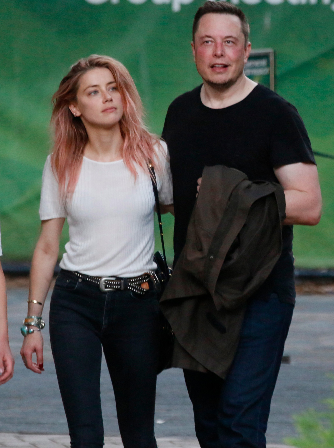 Bị tố yêu Elon Musk để lấp khoảng trống, Amber Heard càng thêm bất lợi? - 3 Bị tố yêu Elon Musk để lấp khoảng trống, Amber Heard càng thêm bất lợi? - 3