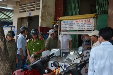 Hung thủ tạt axit kinh hoàng giữa Sài Gòn để trả thù tình