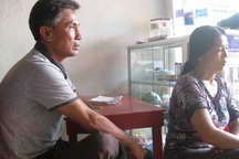 Vụ xe khách "đấu đầu" xe container ở Huế: Xót lòng người ở lại 