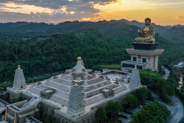 Bảo tàng có xá lợi răng Phật và hệ cung điện ngầm 100 năm mở cửa một lần