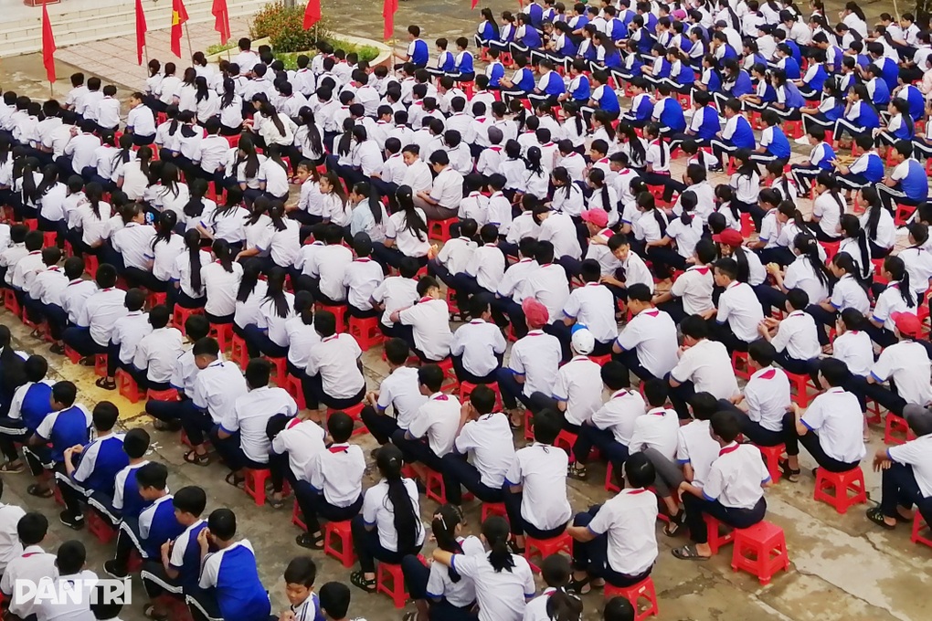 Không kiểm tra chất lượng, xếp lớp chọn dịp đầu năm học - 1 Không kiểm tra chất lượng, xếp lớp chọn dịp đầu năm học - 1