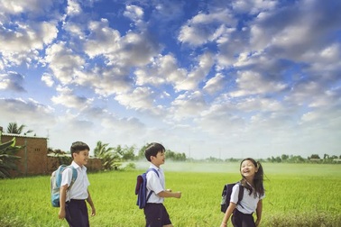 Thực hiện hành trình “Chung tay vun đắp những mầm xanh”