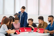 Sinh viên nghiên cứu khoa học: cần tạo điều kiện tối ưu