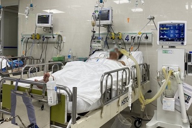 Báo động tình trạng rượu lẫn cồn công nghiệp bắt đầu "Nam tiến"