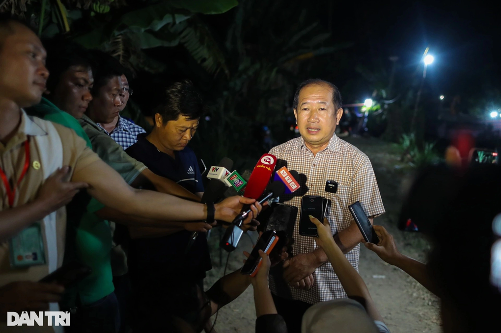 Bé trai rơi trụ bê tông ở Đồng Tháp đã tử vong - 1 Bé trai rơi trụ bê tông ở Đồng Tháp đã tử vong - 1