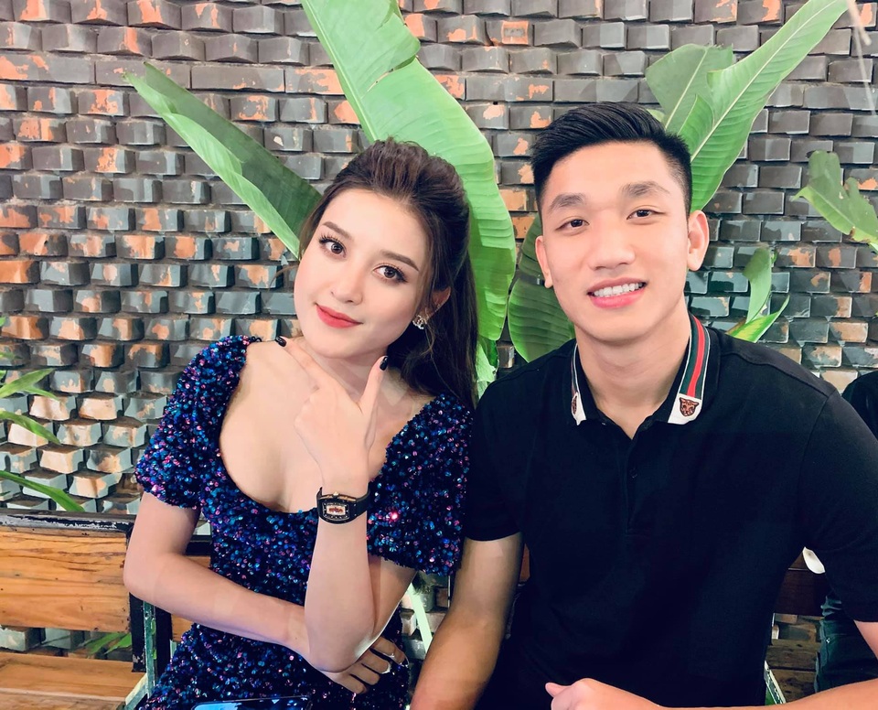 Á hậu Huyền My đón tuổi 26 bên cầu thủ Trọng Đại - 4 Á hậu Huyền My đón tuổi 26 bên cầu thủ Trọng Đại - 4