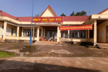 Hai đời chủ tịch xã đều sử dụng bằng cấp không hợp pháp